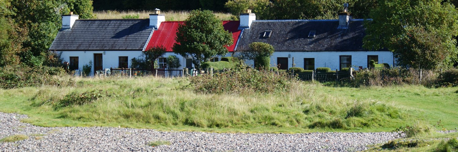 Cottages at Benderloch near Tralee beach